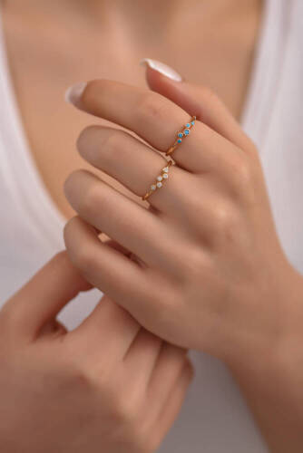 Asimetrik Beştaş Altın Yüzük - 