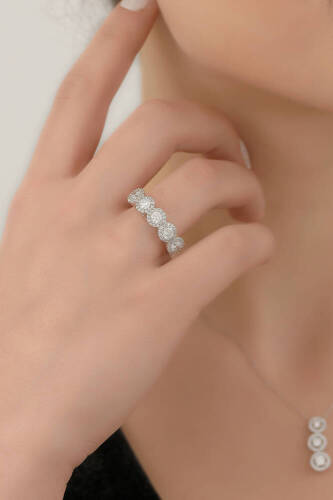 Beyaz Altın Fark Tria Yüzük - 