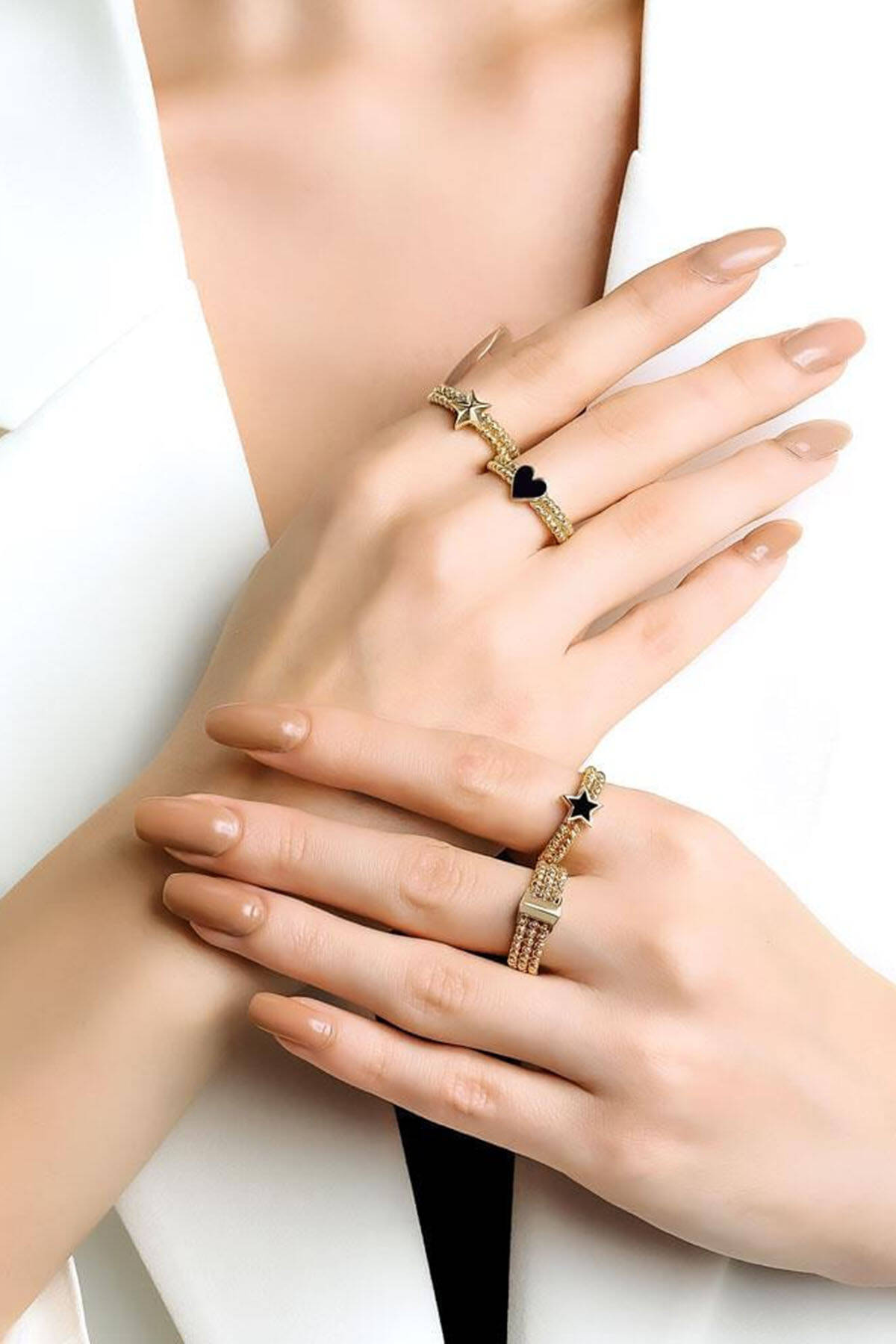 Çağla Ema Siyah Mineli Yıldız Yüzük - (1)