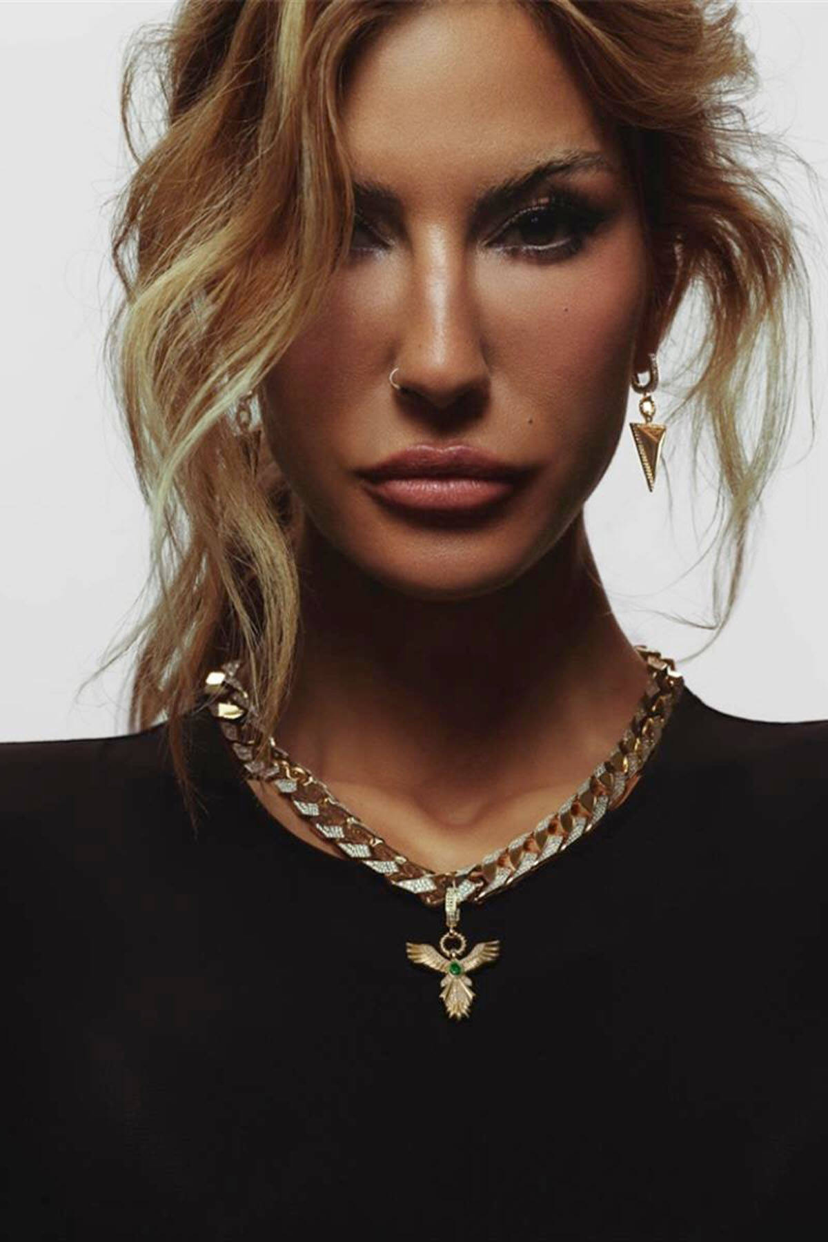 Çağla Ema Taşlı Pramit Küpe - (1)