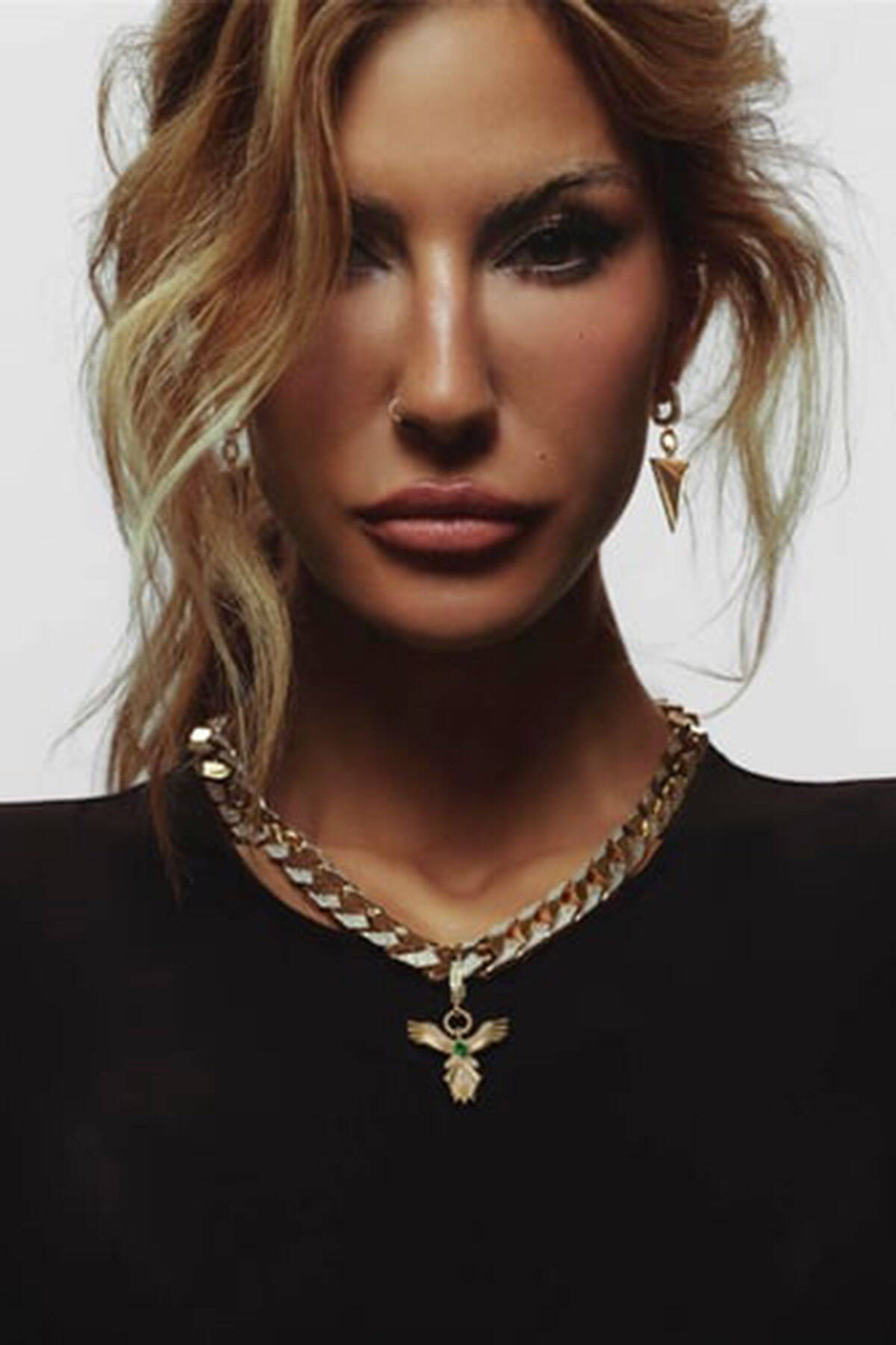 Çağla Ema Zümrüt Taşlı Anka Kuşu Charm - (1)