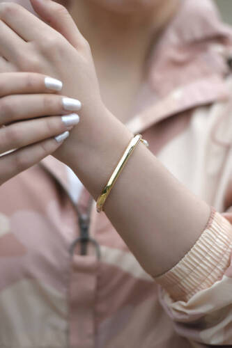 Cetaş Kare Modern Altın Kelepçe Bilezik - 