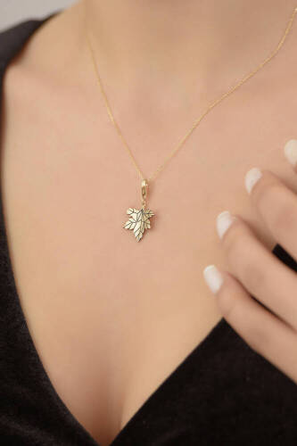 Çınar Yaprağı Çıkarılabilir Altın Kolye - 