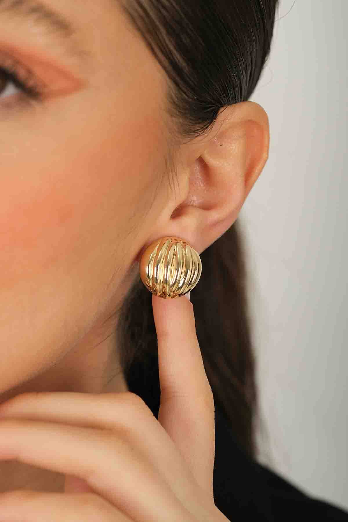 İtalyan Düğme Küpe - 