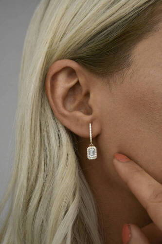 Kadın Altın Sallantılı Baget Küpe - 