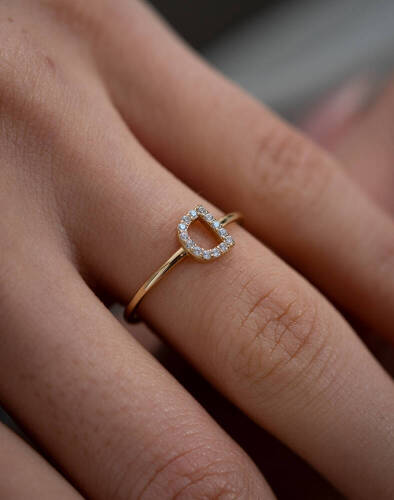 Kadın Taşlı Harf Yüzük - 