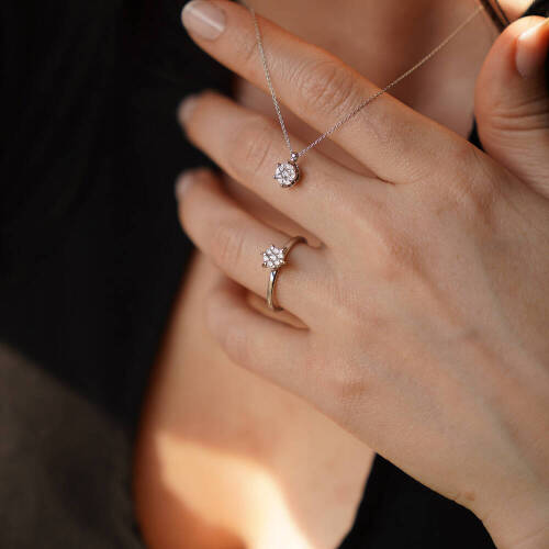 Pırlanta Taşlı Yüzük - (1)