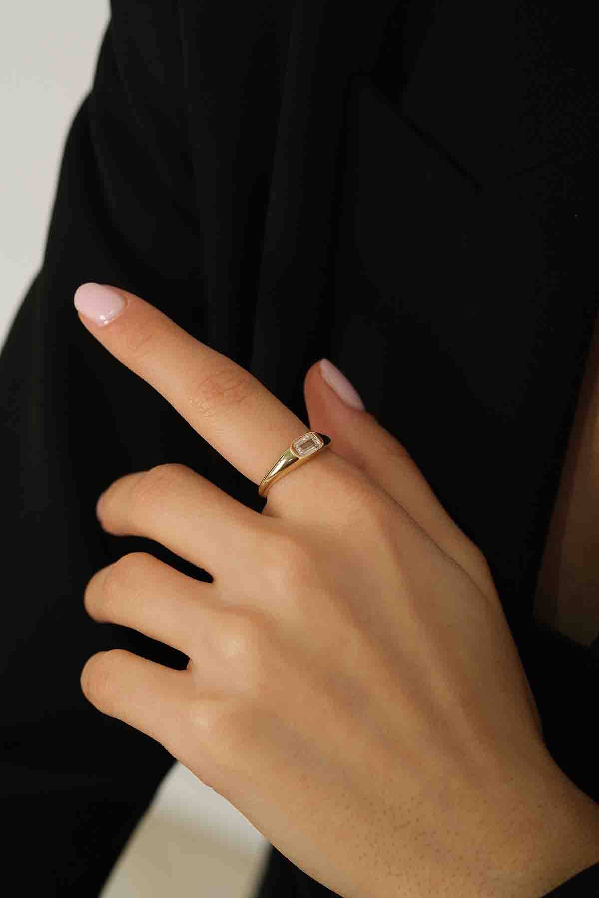 Şeffaf Renk Taşlı Yüzük - (1)