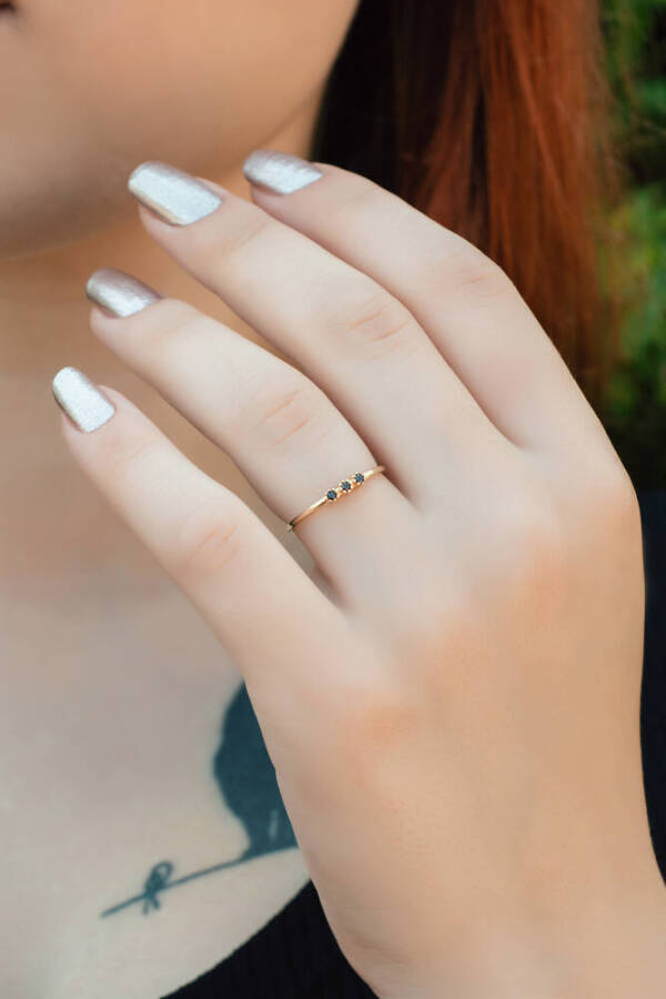 Siyah Tria Tohum Altın Yüzük - 1