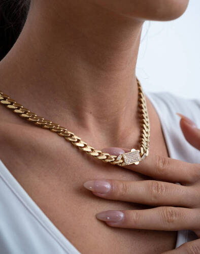 Taşlı Tokalı Gurmet Kolye - 